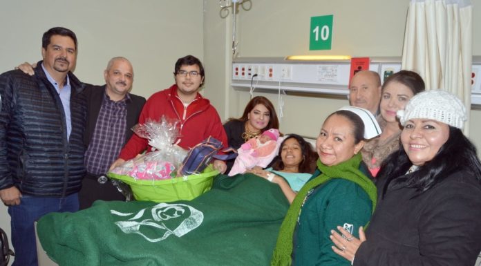 CELEBRAN LLEGADA DEL PRIMER BEBE NACIDO DEL 2018.