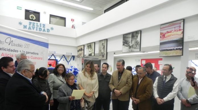 ENTREGA COMAPA AUTOMOVIL A GANADORA DEL SORTEO.