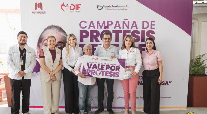 Placas dentales en Matamoros devuelven sonrisas a adultos mayores